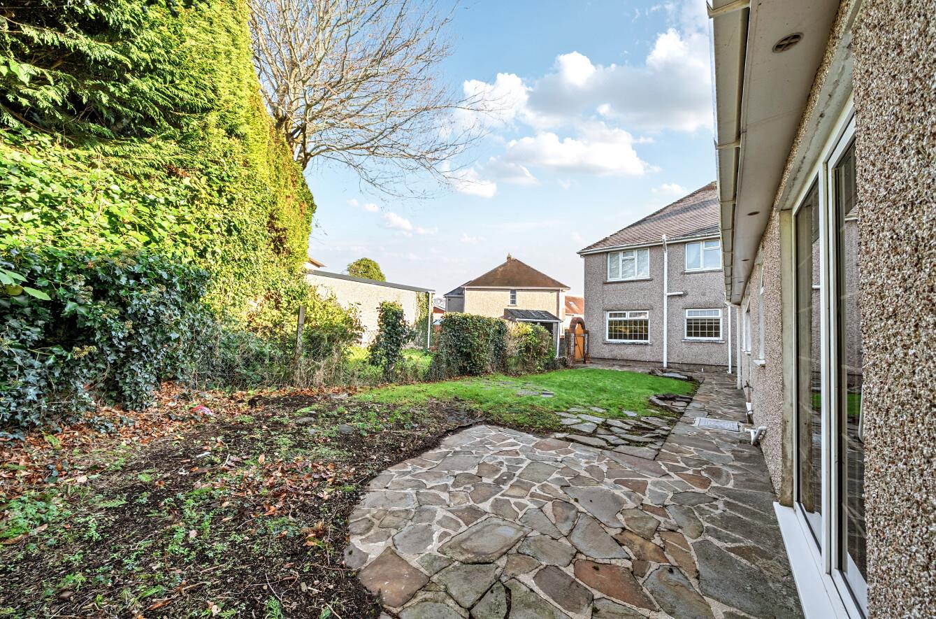 Hendy Close, Sketty, Swansea, SA2 8BB